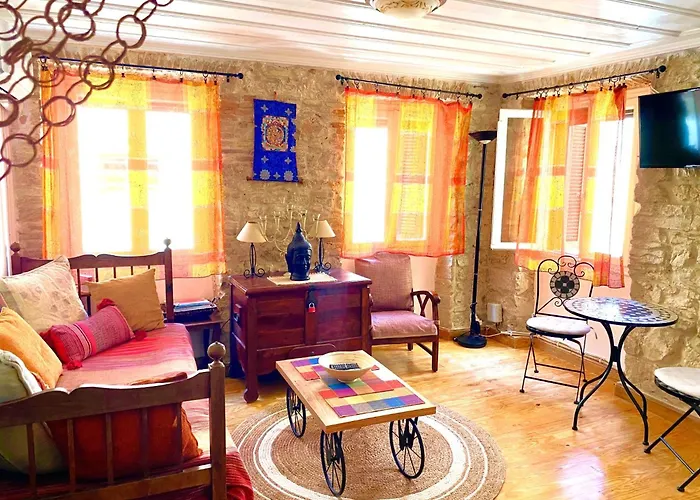 Marialena Flat /Corfu Historical Center/Porta Remounda